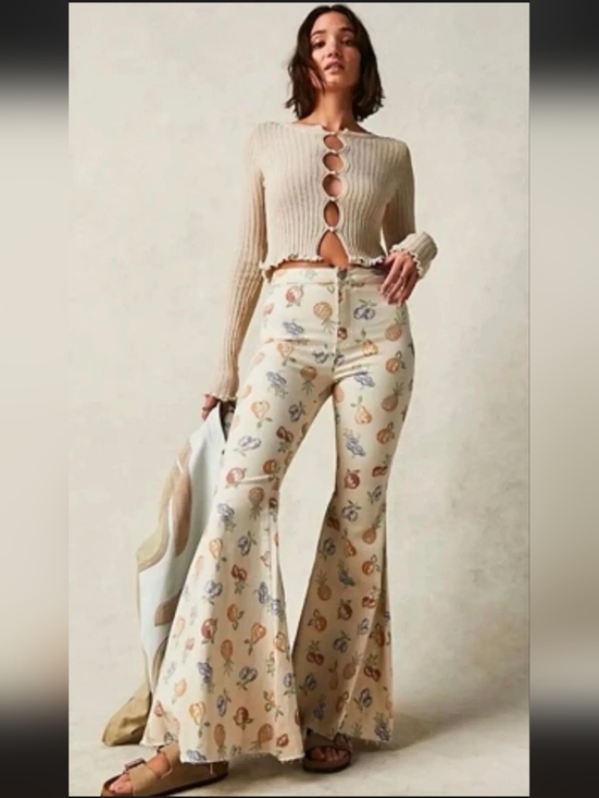 Free People Denim - 🪷NWT Free People We The Free Just Float On Flare Jeans Farmhouse White Combo